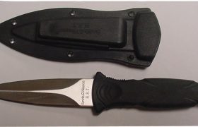 SMITH & WESSON MILITARY BOOT KNIFE
