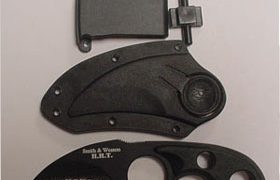 Smith & Wesson HRT Badge knife